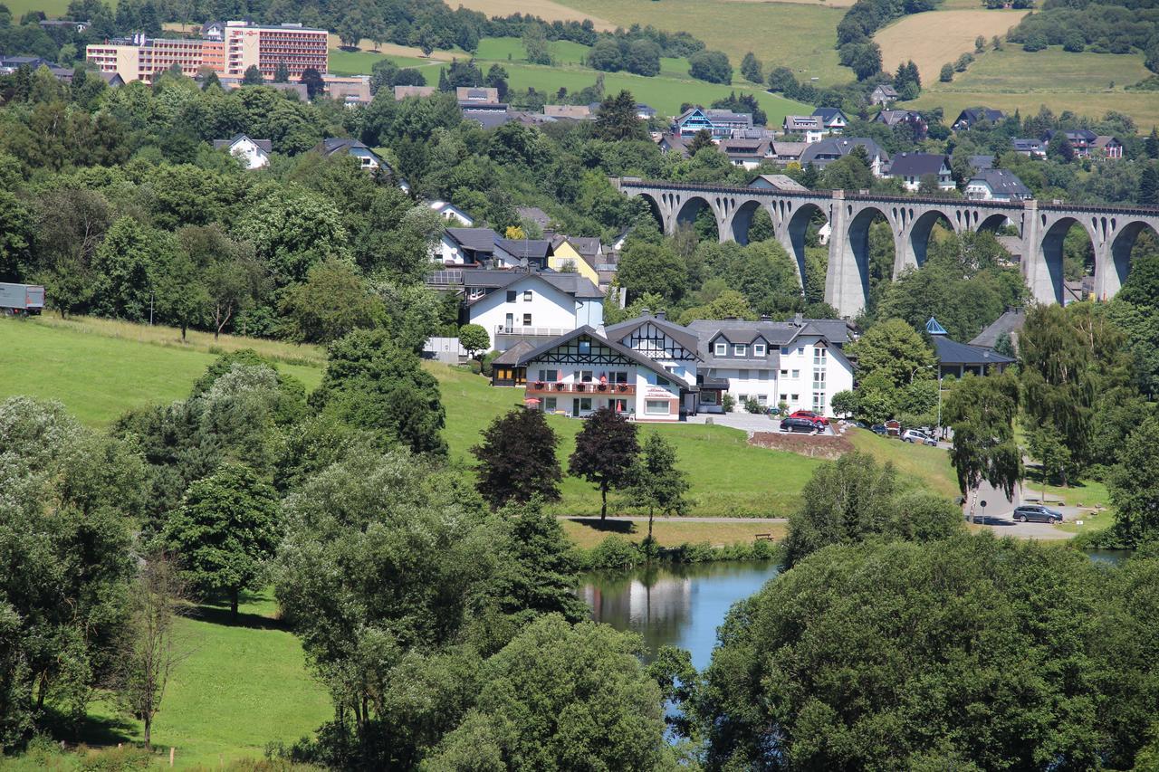 Haus Am Stryckpark Appartement Willingen  Buitenkant foto